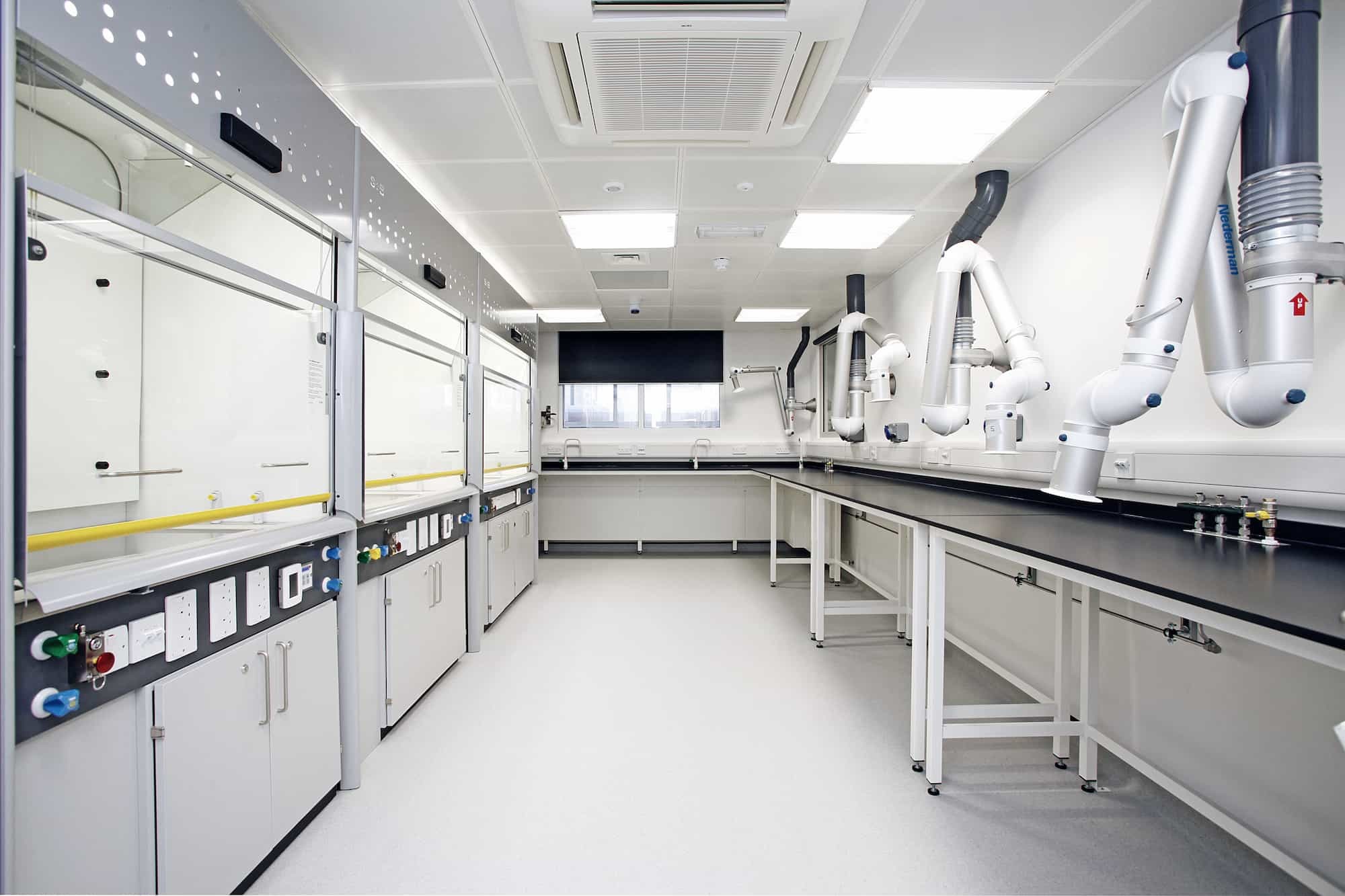 UCL lab refurbishment and fit out