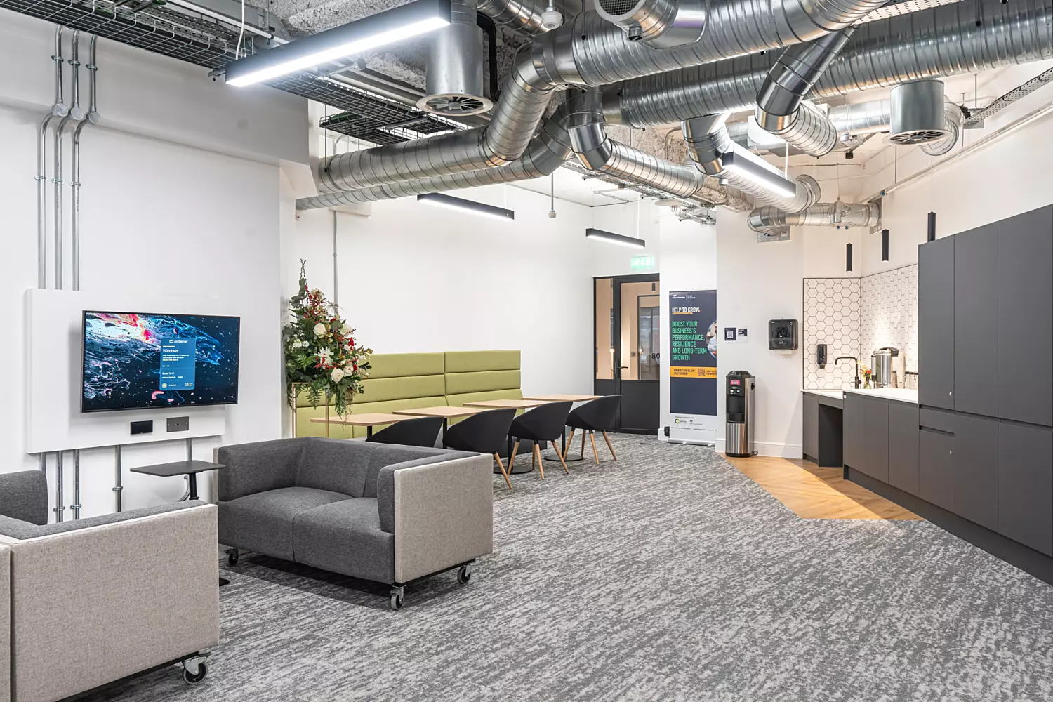 Teapoint and touchdown seating at Aston University