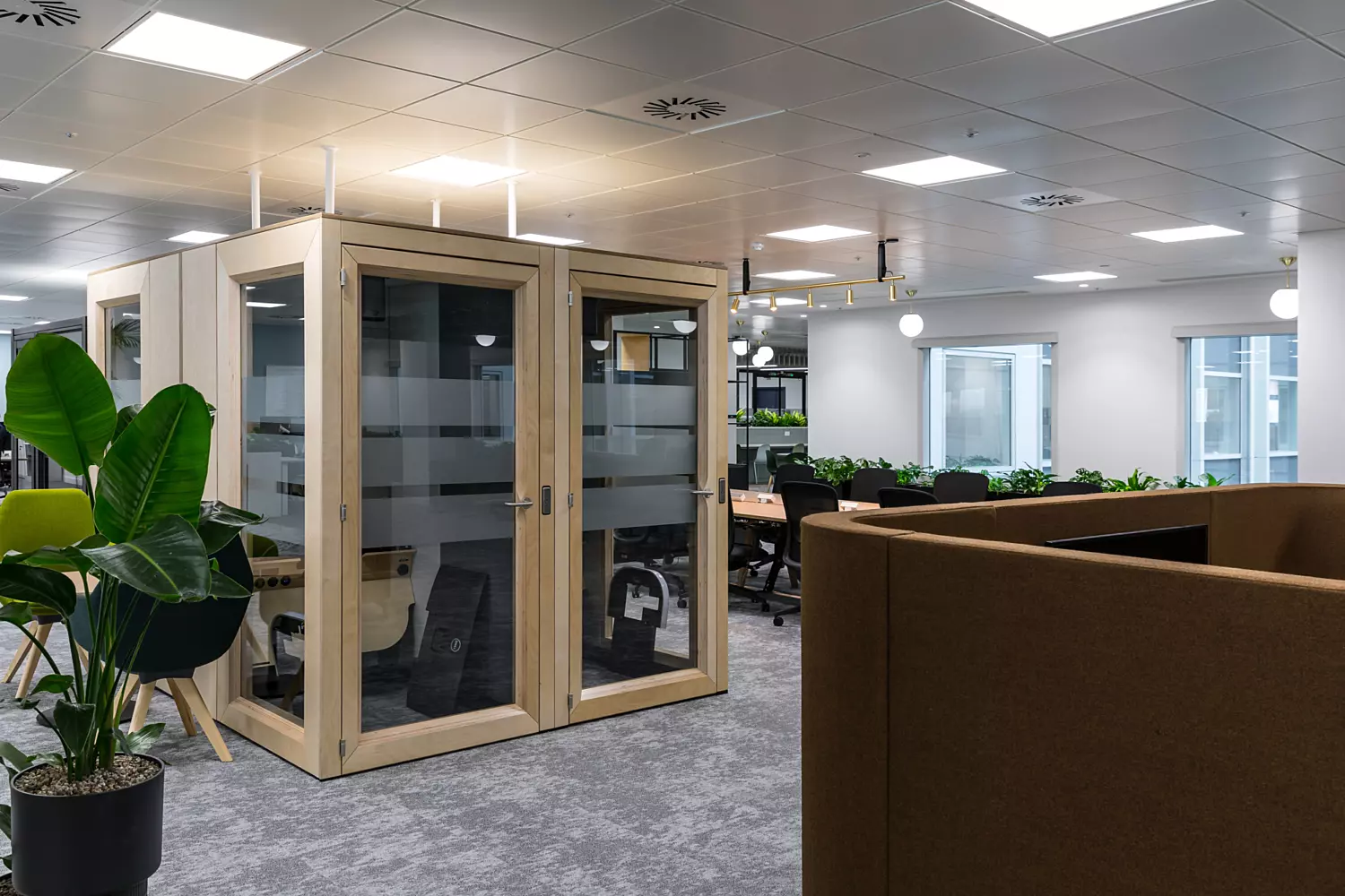 Quiet work zones for Government Property Agency