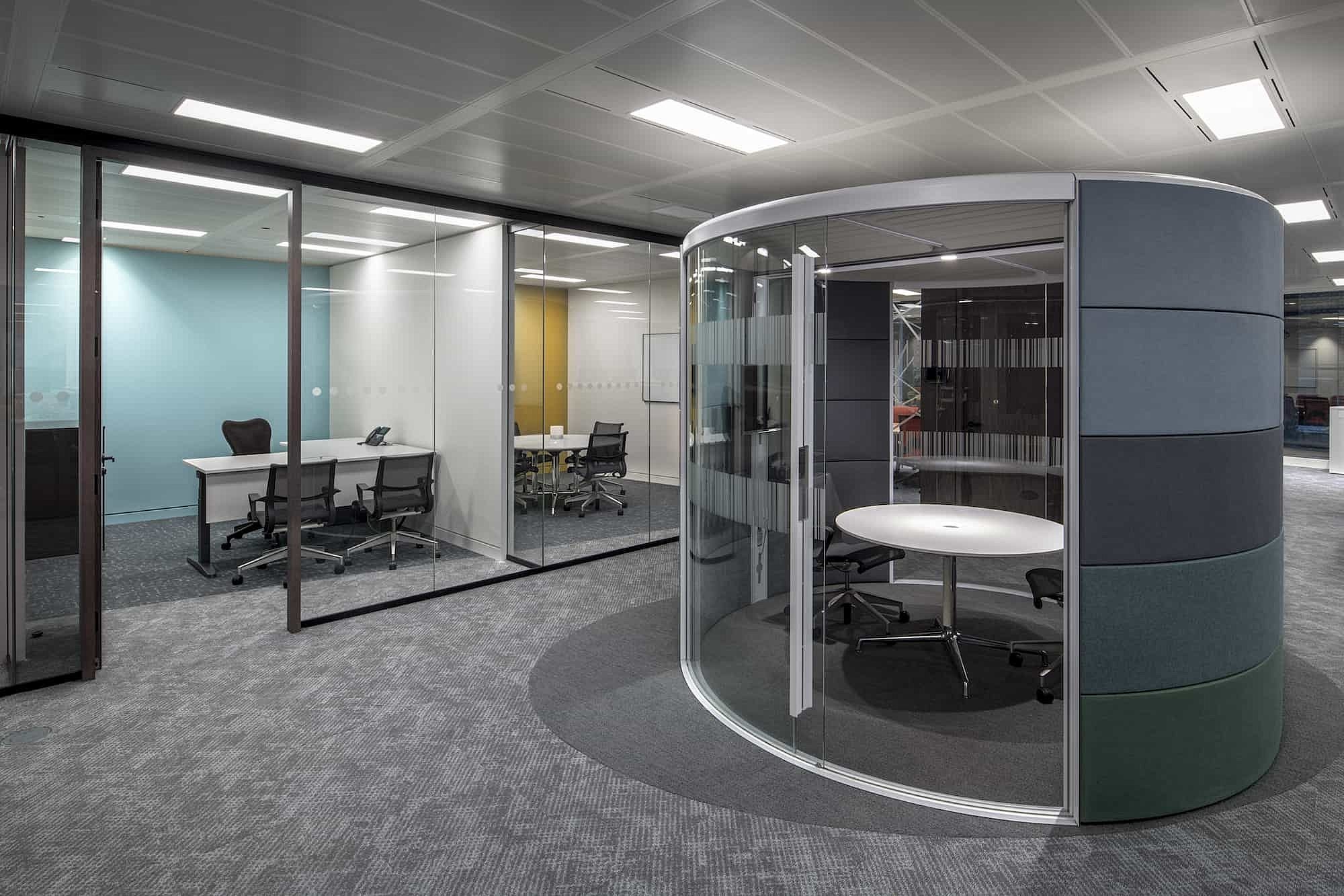 Office fit out with soundproof meeting pods