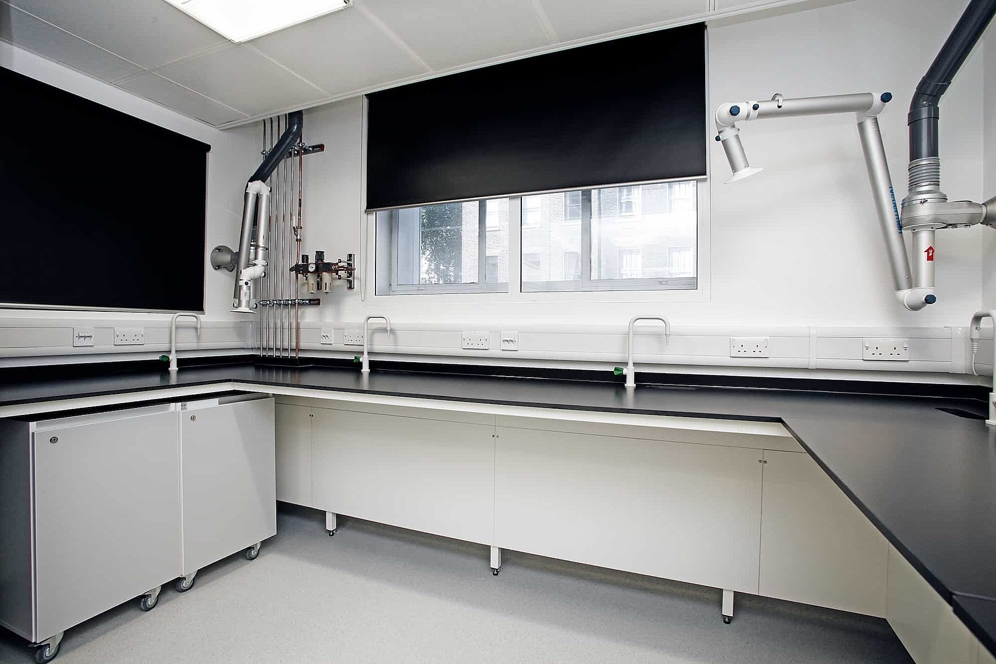 UCL Overbury lab fit out