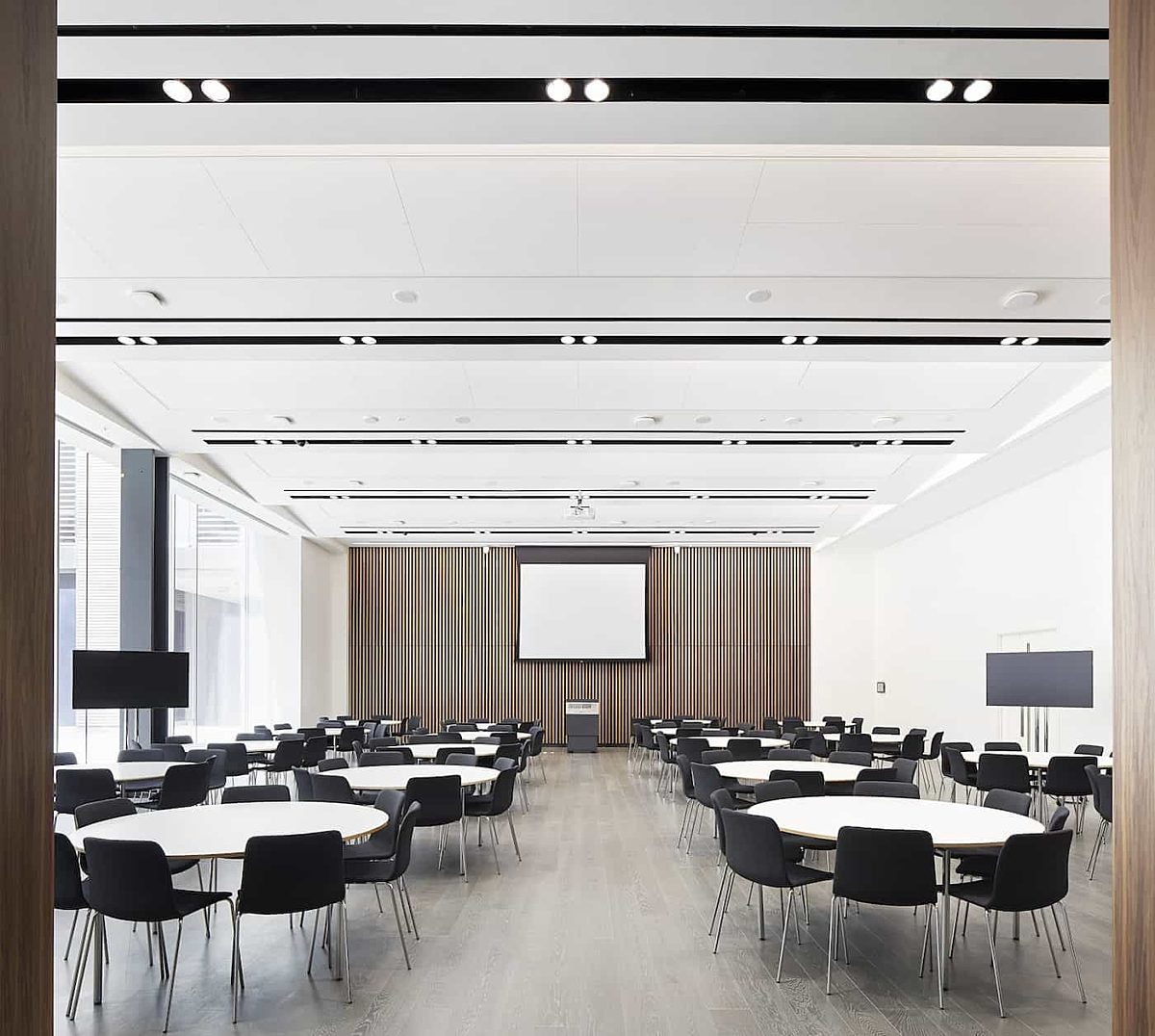 Chicago university conference room design