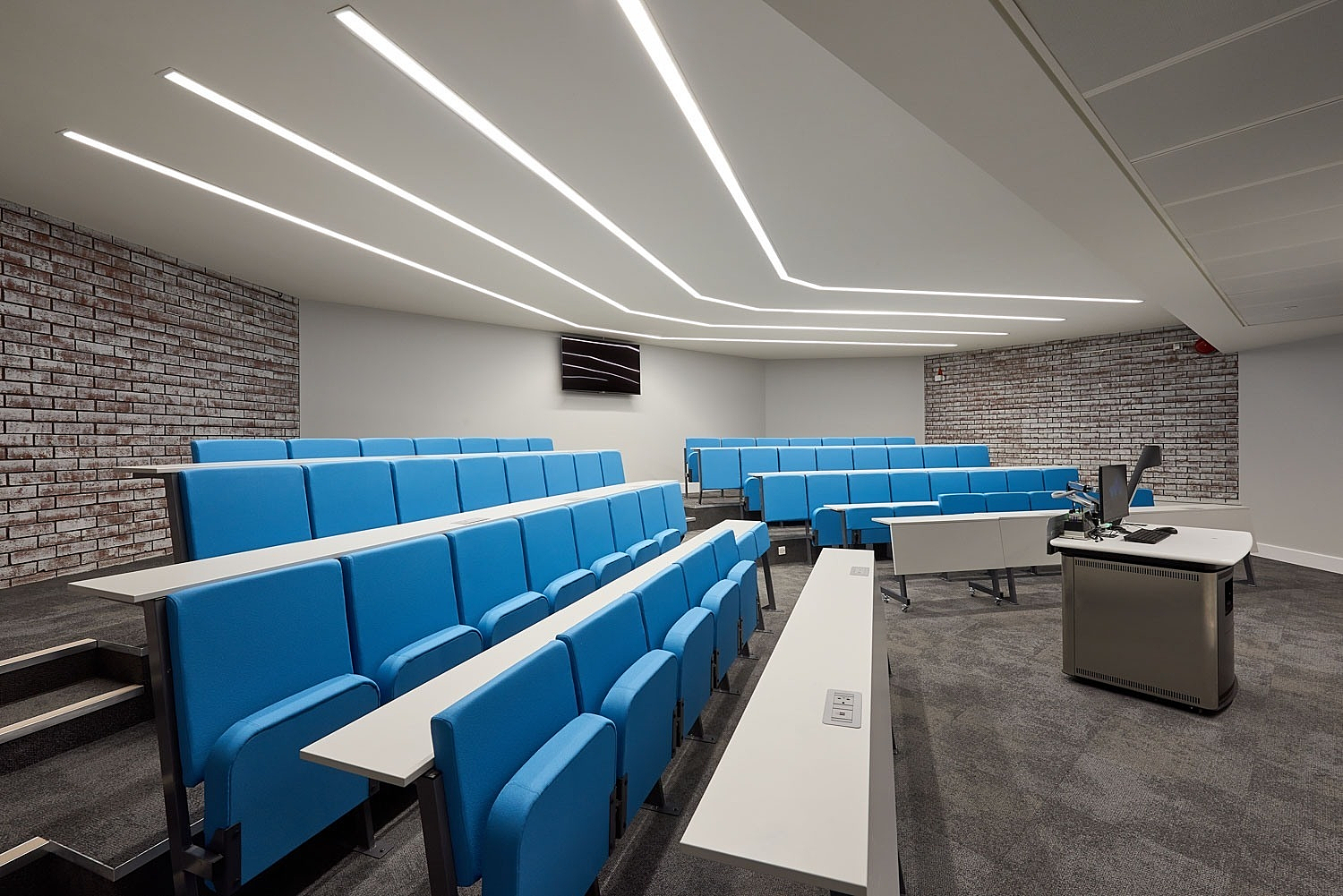 Warwick University fit out