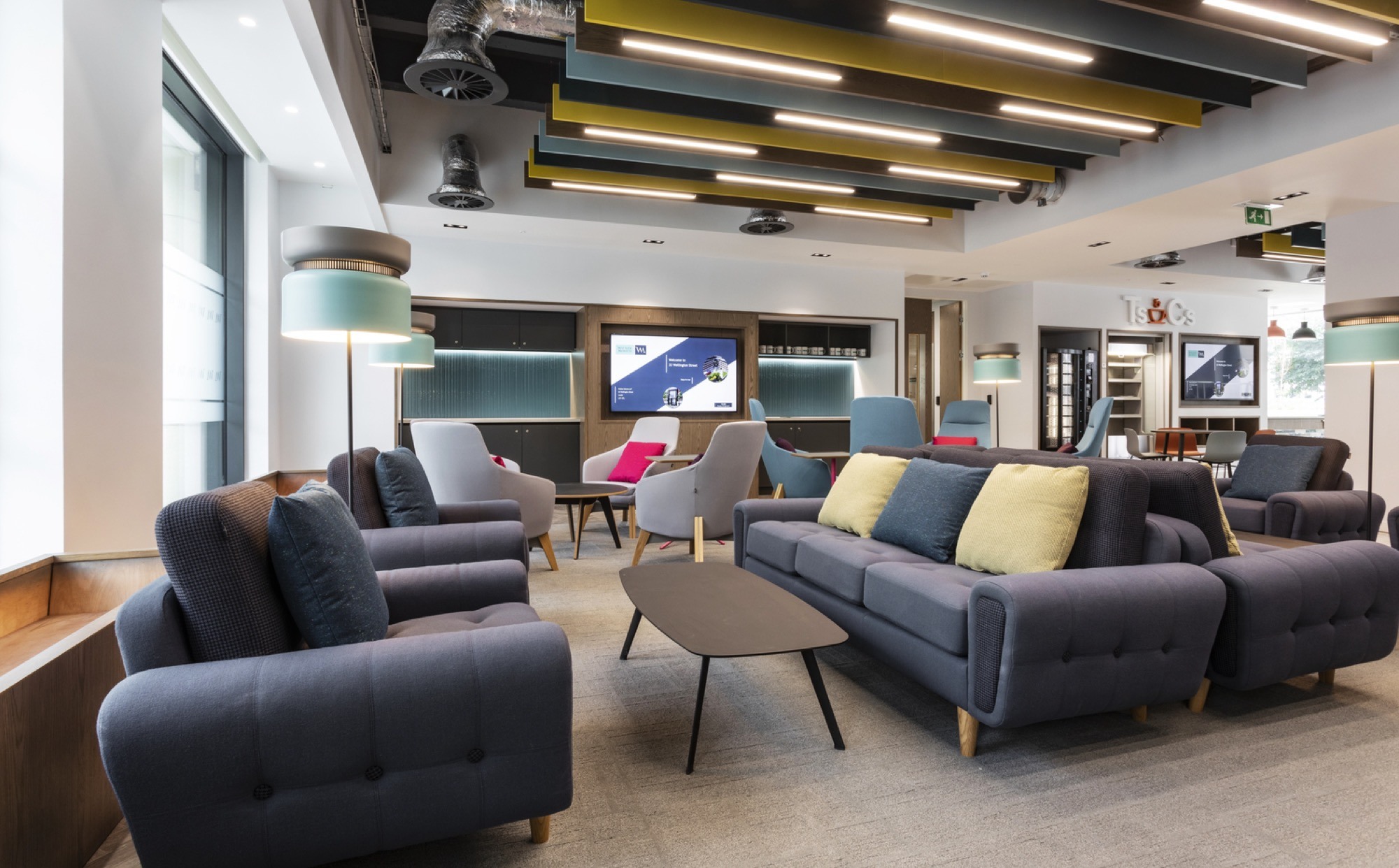 Walker Morris collaborative open plan workspace fit out