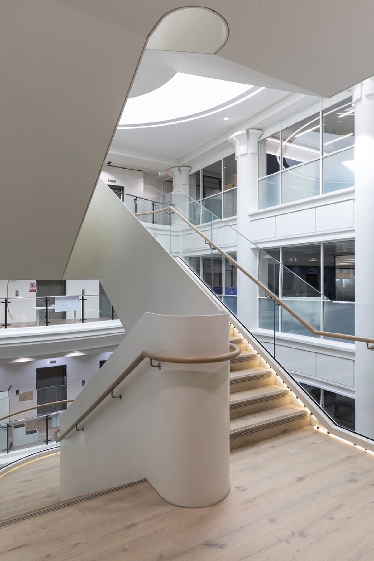BCLP London fit out cantilevred staircase