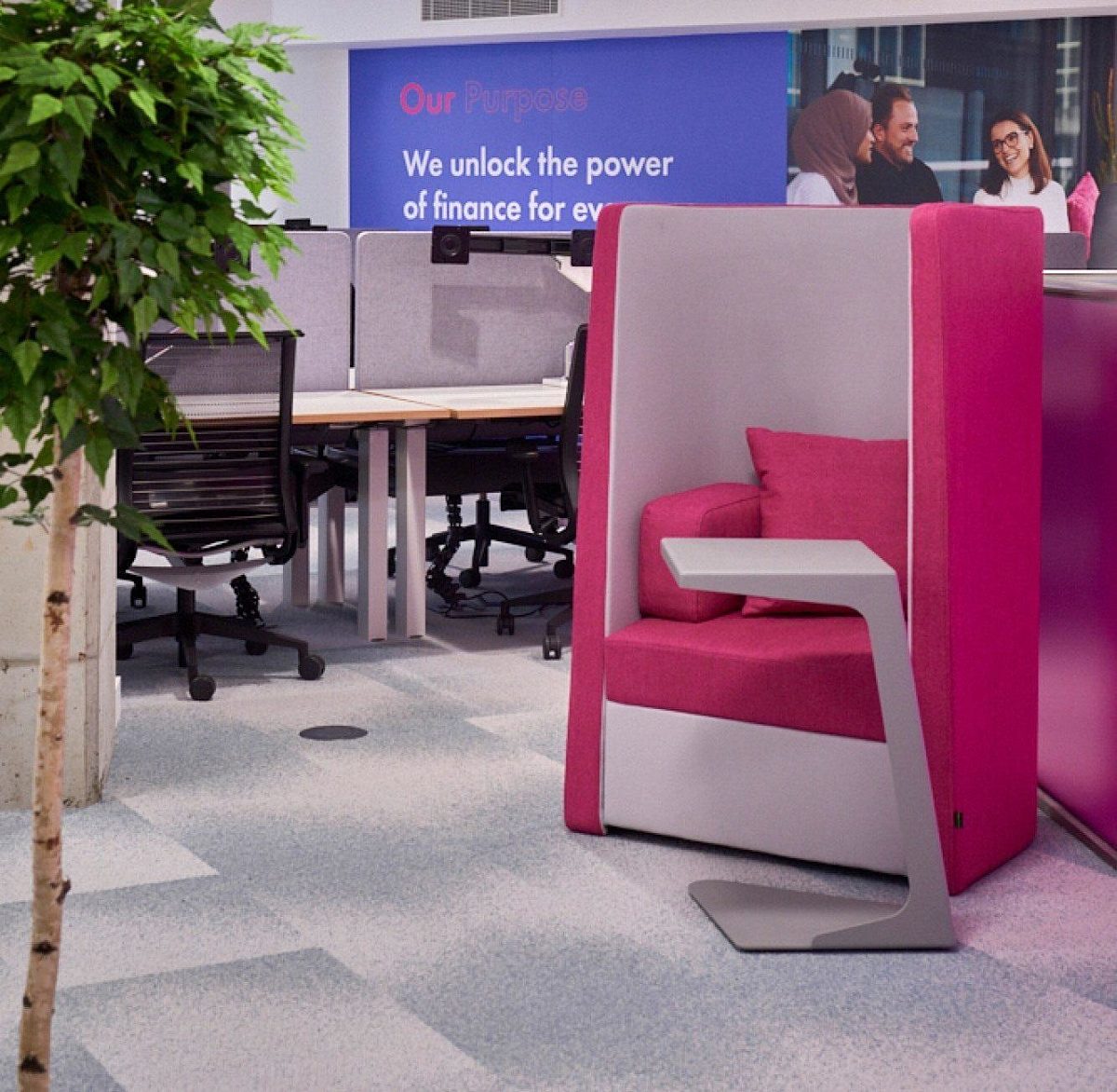 Finastra flexible and engaging workspace