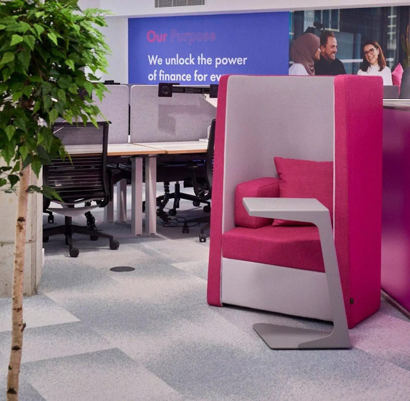 Finastra flexible and engaging workspace