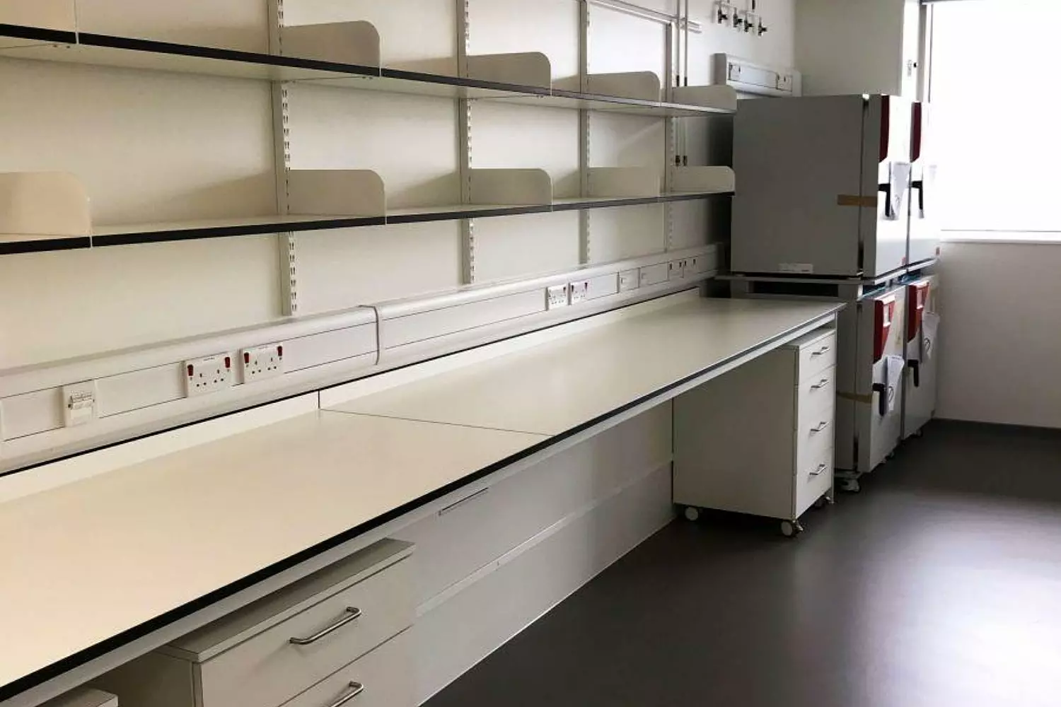 Kings College London lab refurbishment