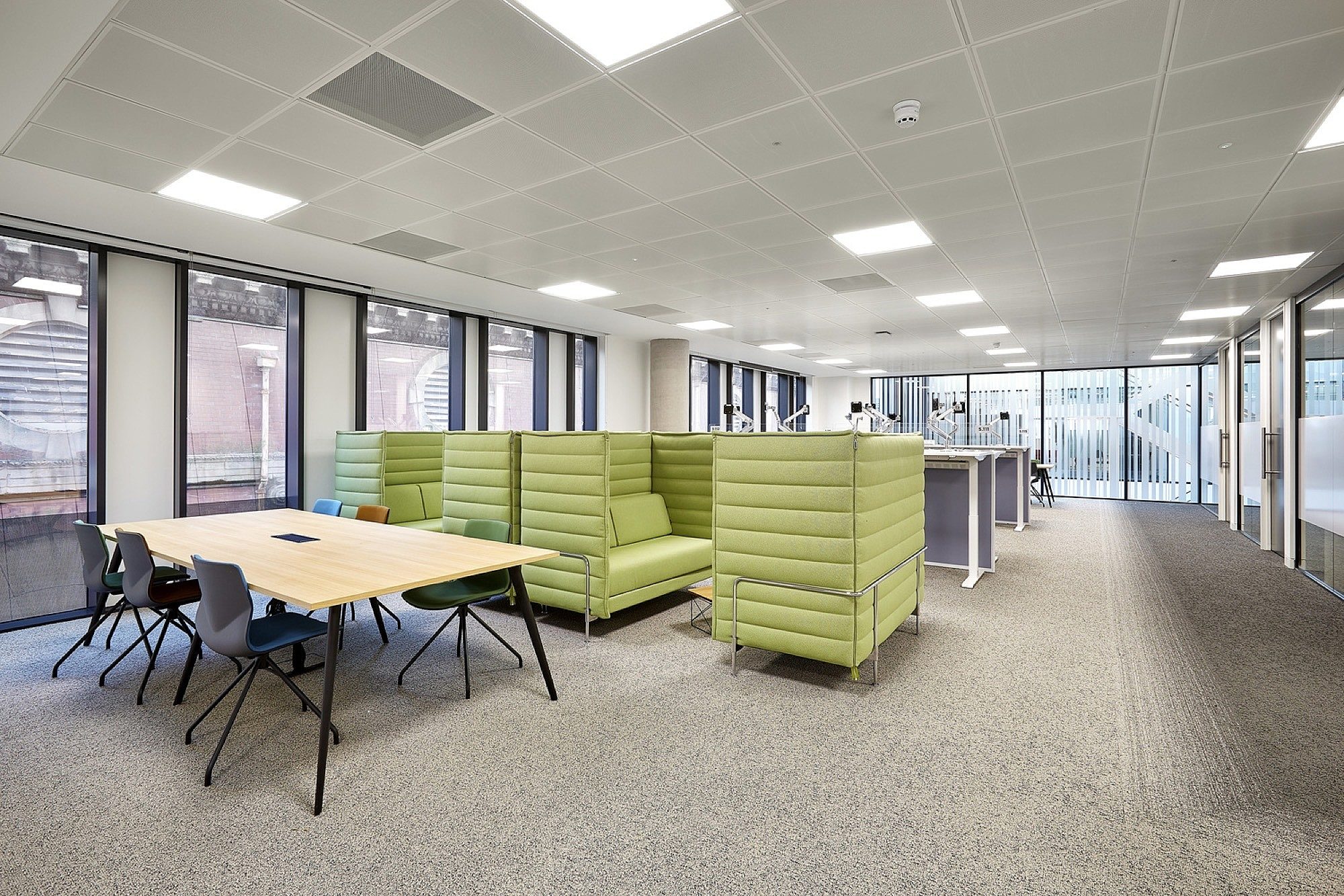 Simmons & Simmons open plan fit out