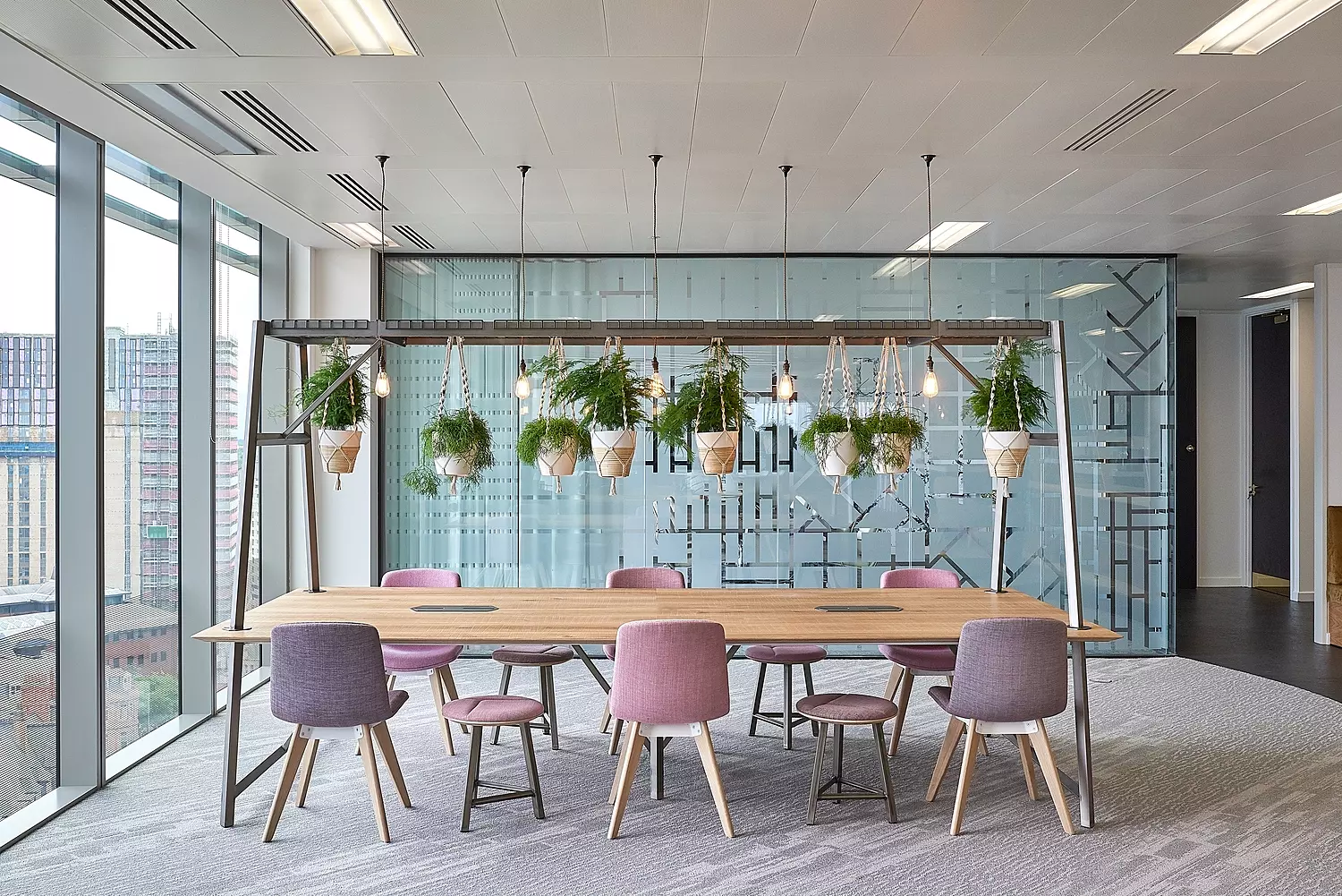 Biophilic office design ideas